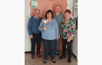 Champions de Comité Open/4 Performance